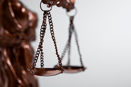 Кассация согласилась, что содержание сайта ООО «Лучшие юристы» противоречит закону