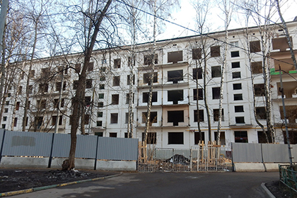 ВС разъяснил порядок расселения жильцов коммунальных квартир по программе реновации