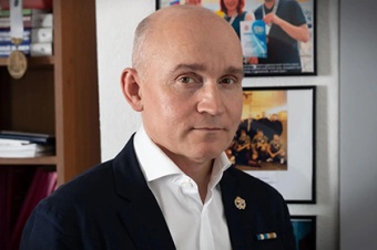 Закон можно прочитать, а право можно только познать и почувствовать