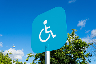 Минтруд предлагает увеличить штрафы за несоблюдение прав инвалидов