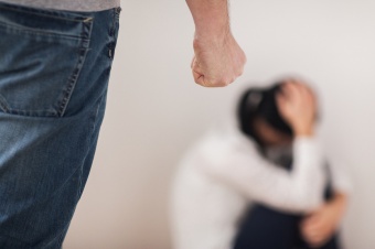 Декриминализация домашнего насилия
