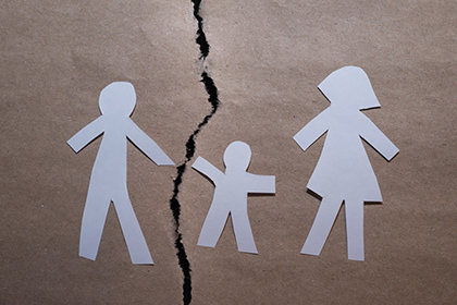 ЕСПЧ подтвердил, что лишение родительских прав со ссылкой на пассивное поведение родителя допустимо