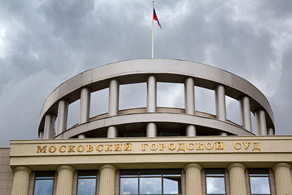 Принято решение о выселении Ларисы Долиной и членов ее семьи из квартиры